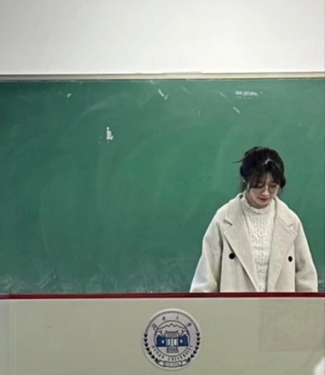 527A